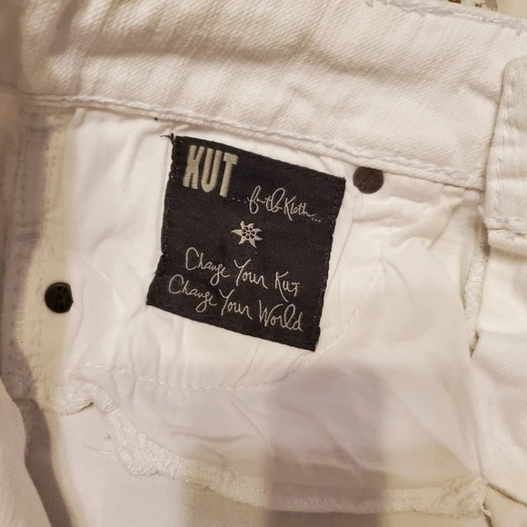 Kut from the Kloth Women's White Jean Capris 4 - Picture 7 of 10